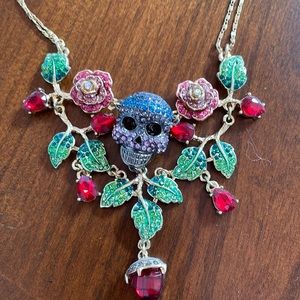 Betsy Johnson Skull Necklace